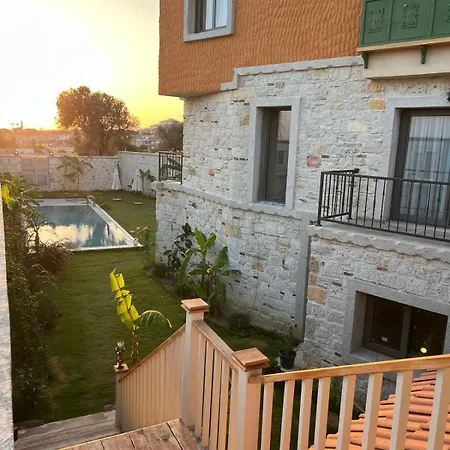 Elia Alacati Cesme