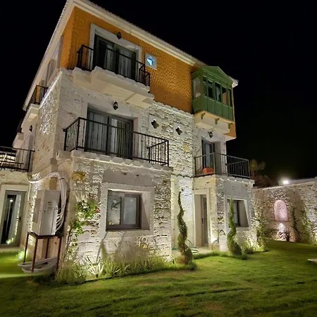 Elia Alacati Apartment *