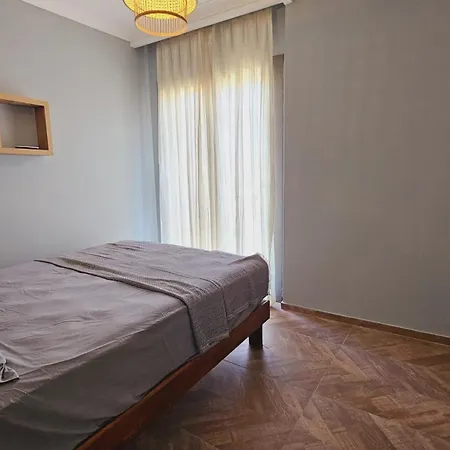 Elia Alacati Çeşme